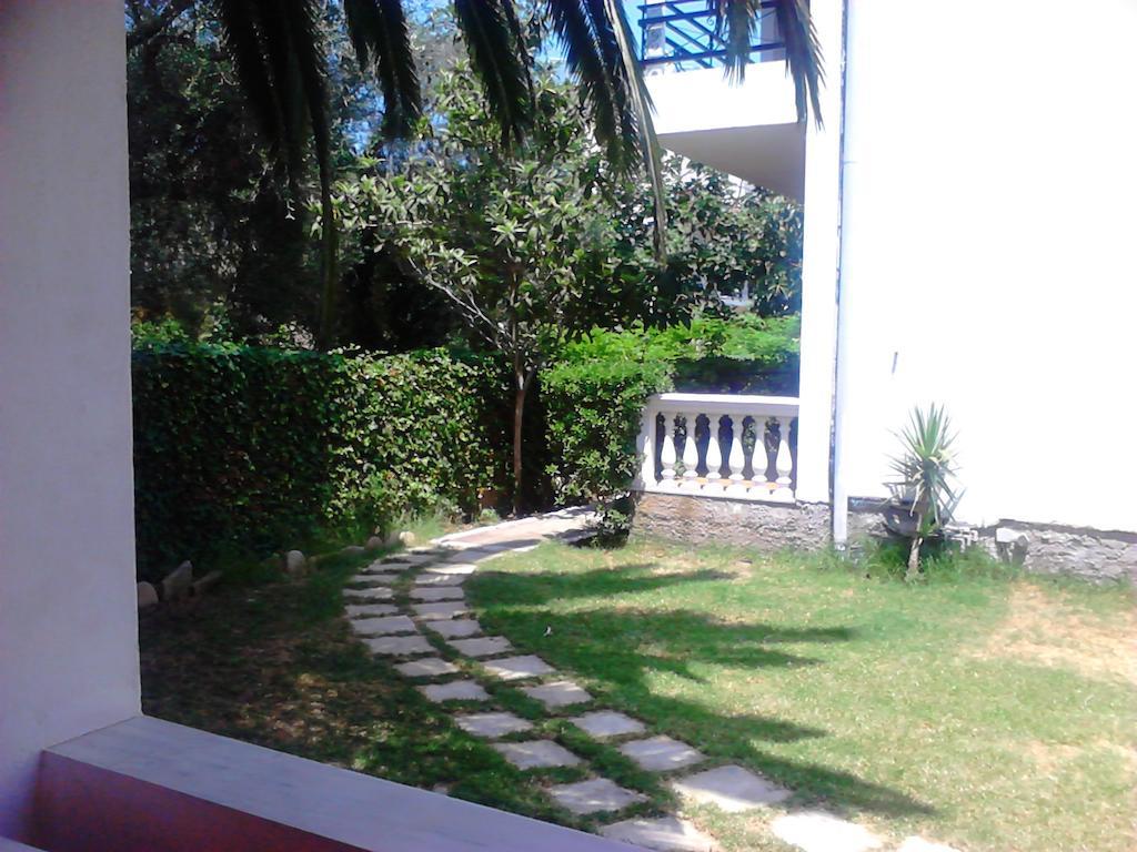 Hebes Studios Kavos Exterior photo
