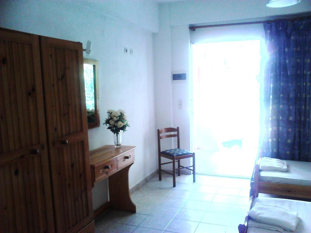 Hebes Studios Kavos Room photo